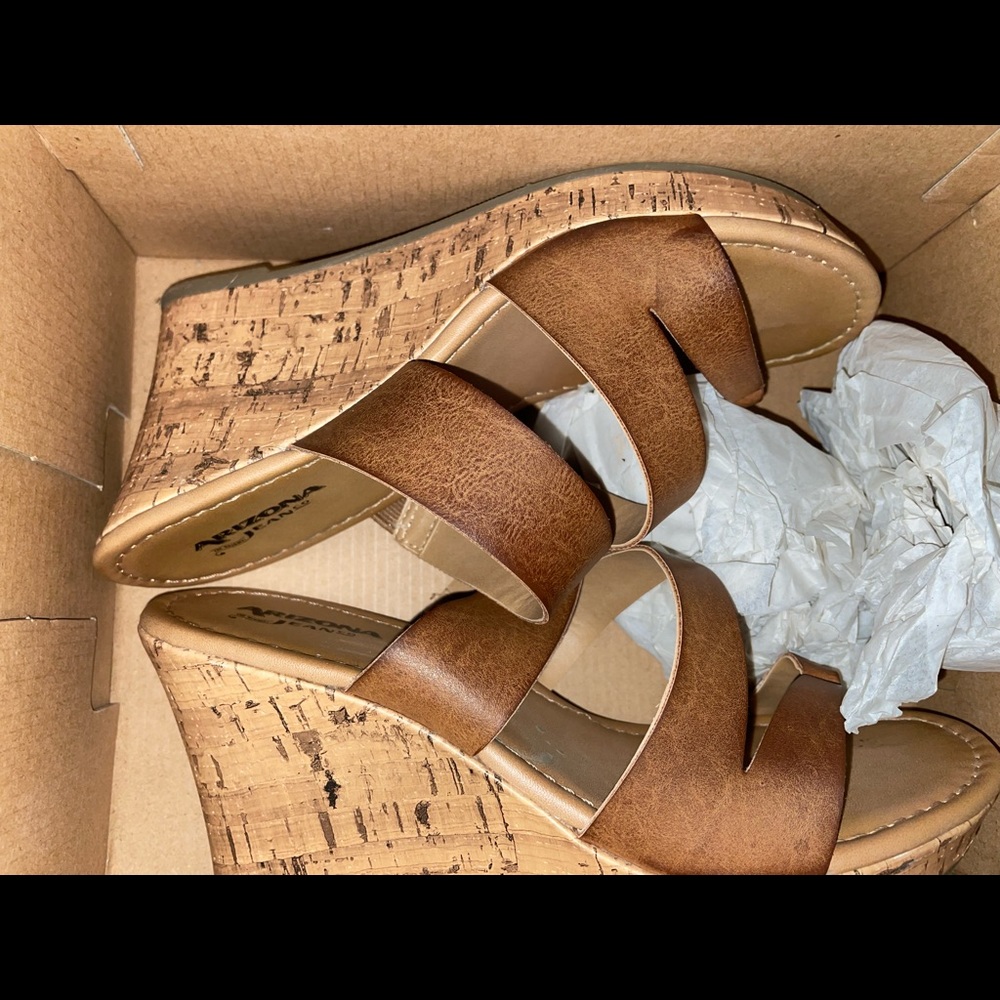 Wedges, Size 8